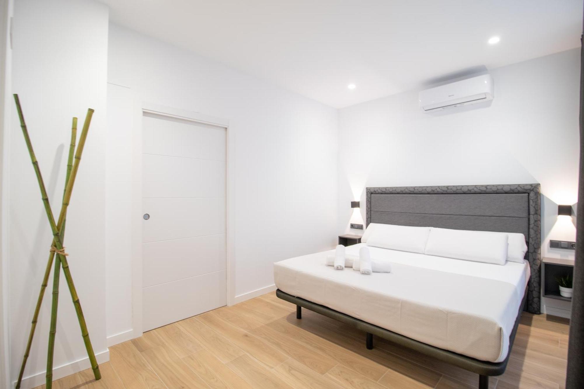 Bedtime Suites By Concept Flats Valencia Exterior foto